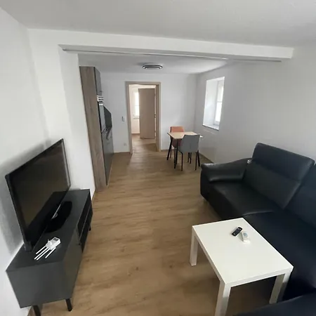 Апартаменты Moeblierte 50 M2 Einliegerwohnung Zur Kurzzeitmiete In *