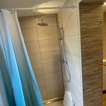 Moeblierte 50 M2 Einliegerwohnung Zur Kurzzeitmiete In Apartment Oberkochen